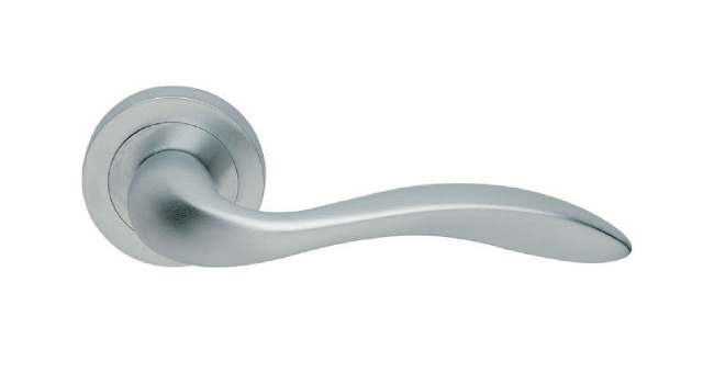 Zeta Italian Interior Door Handle, Satin Chrome